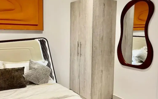 Bantree Luxury Apartments by Cozy