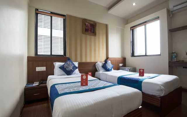 OYO 9949 Hotel Silvver Crest