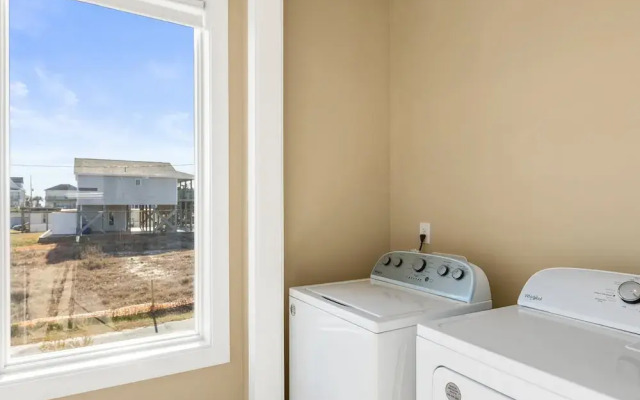 Salt & Lime by Topsail Realty