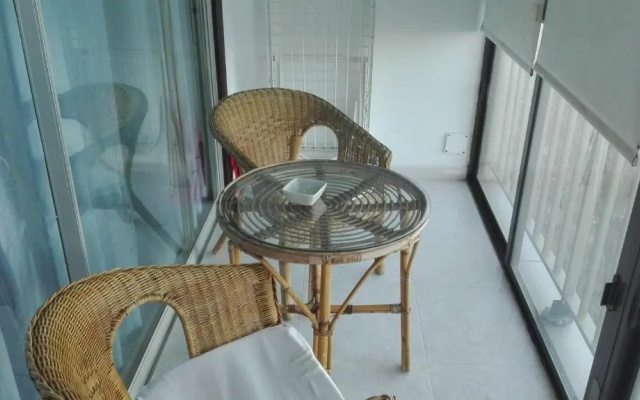 Studio Apartment with Sea View And Pool