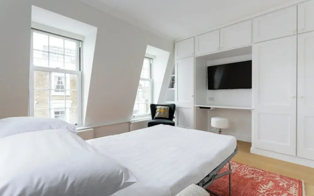Edge Street IV by Onefinestay