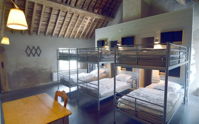 Elegant Estate Stay, Maredsous