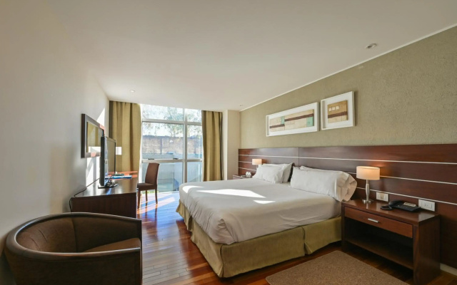 Orfeo Suites Hotel