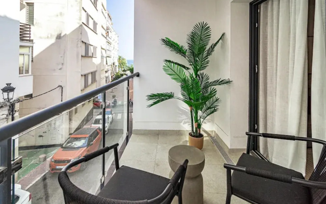 Le2c- Modern, New-build Apartment near the beach