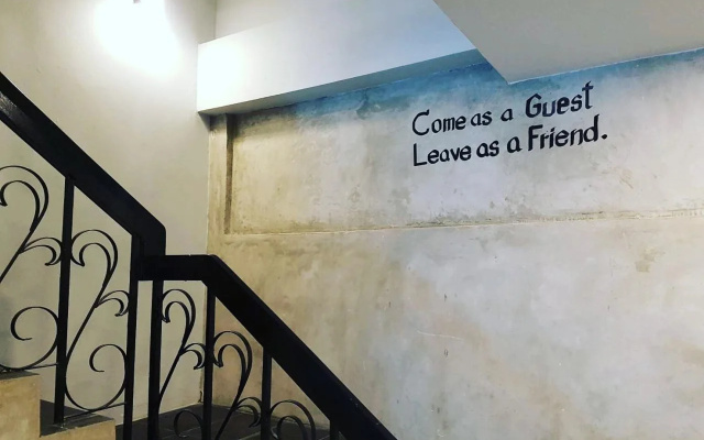 Doze Hostel