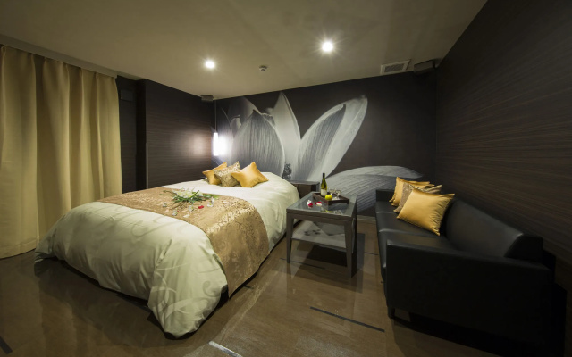 Hotel in the Green - Adults Only