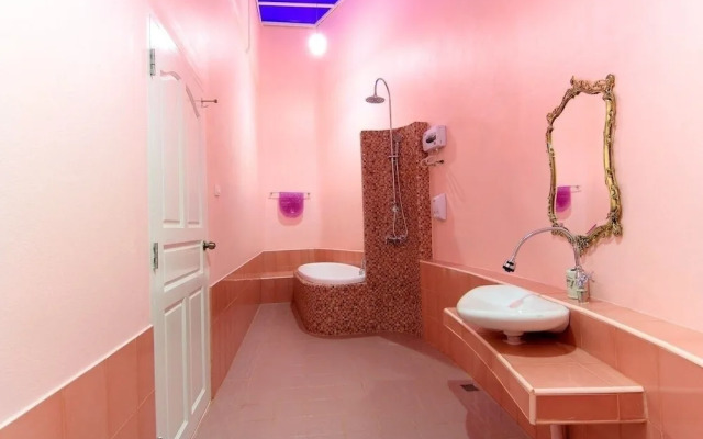 Gorilla Hills Hua Hin Hotel