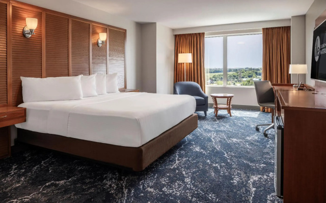 Isle Casino Hotel - Waterloo - A Caesars Rewards Destination