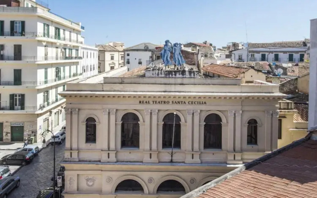 Santa Cecilia Apartment 6A by Wonderful Italy