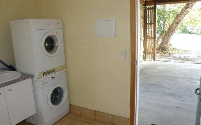 11 Bambara Street