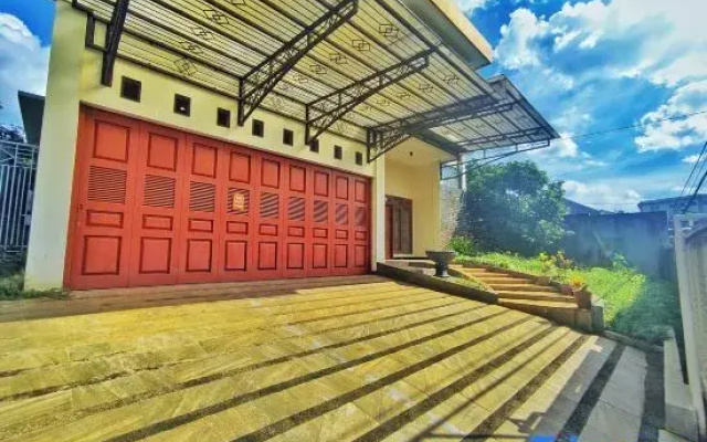 Homestay Parikesit Rent Full House