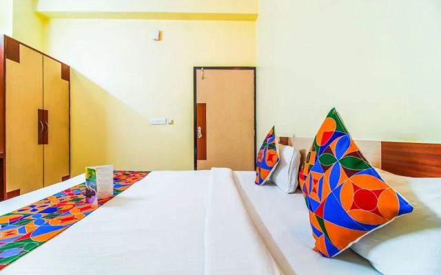 FabHotel Starleaf Prime