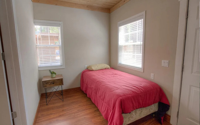 Kiowa Lake House by Lake Tahoe Accommodations