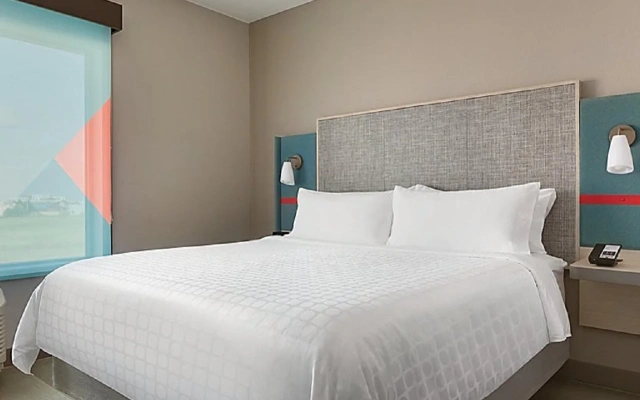 avid hotel Midland by IHG