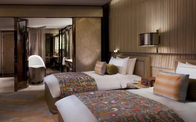 The Ritz-Carlton Shanghai, Pudong