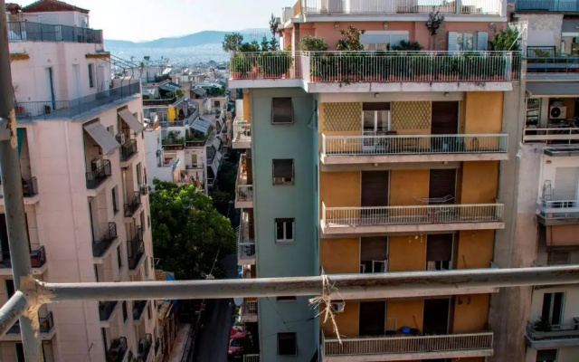 5th floor apartment with balcony