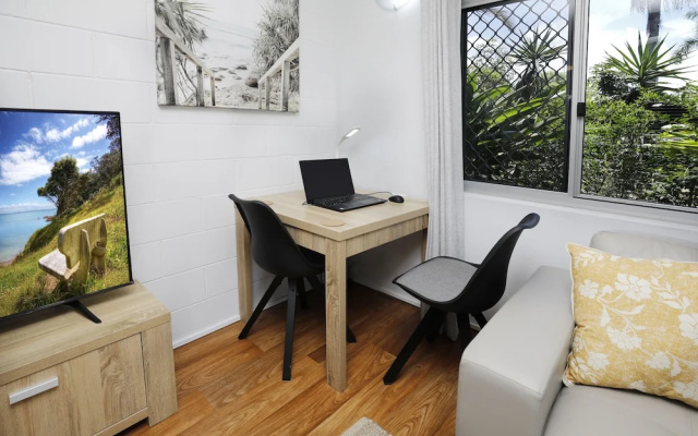 Ground Floor Easy Unit Close to City 4