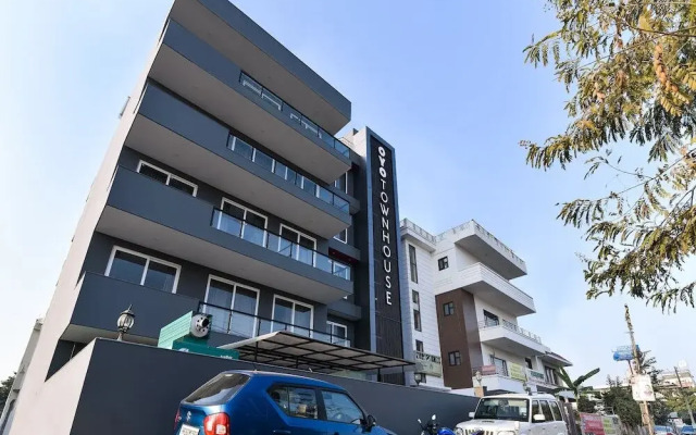 OYO Townhouse 079 Sector 46