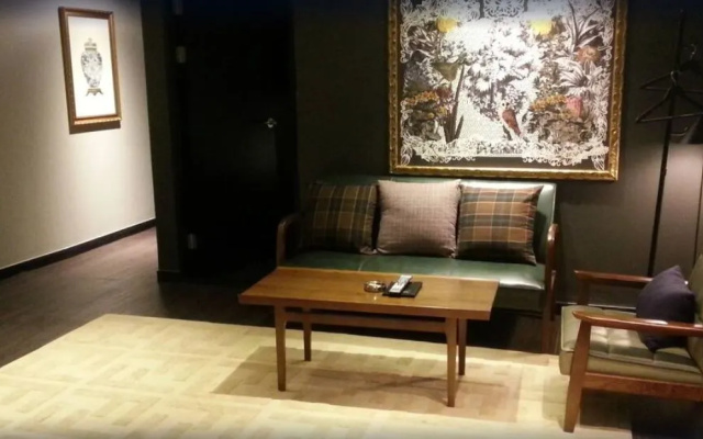 HI Design Hotel