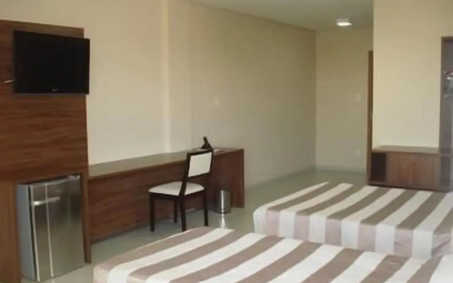 Flamboyant Suite Hotel