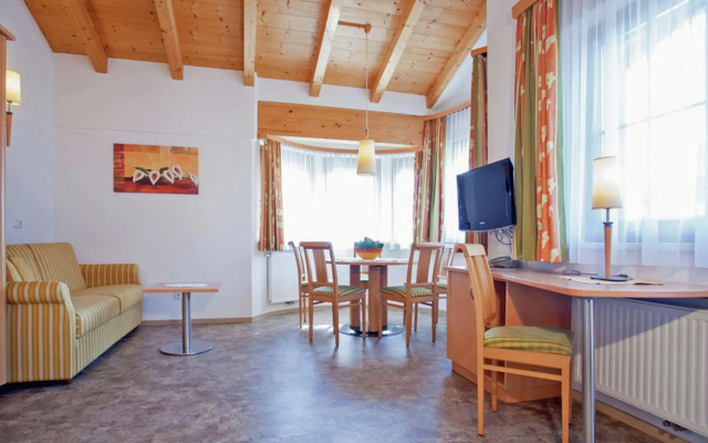 Apartment in Kaltenbach Near Ski Lift