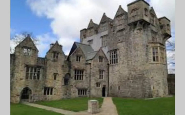 Loughview House