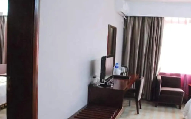Kingdom Hotel
