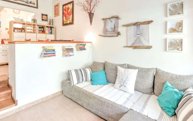 Seaside Apartment With Views, Punta Ala
