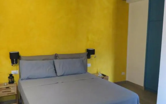 Napoli Suite Toledo 10 by Dimorra