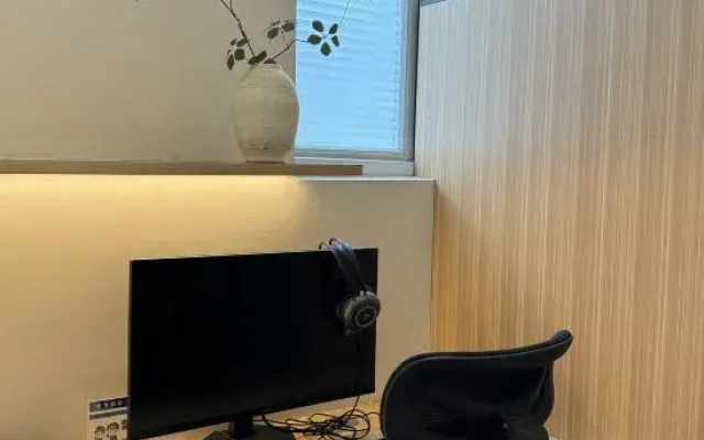 Qixi E-Sports Hotel