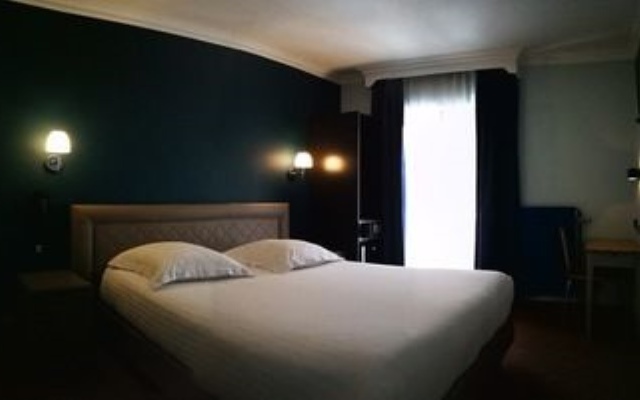 Best Hotel Брюссель комната для гостей