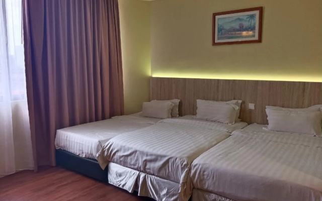 Gaya Centre Hotel