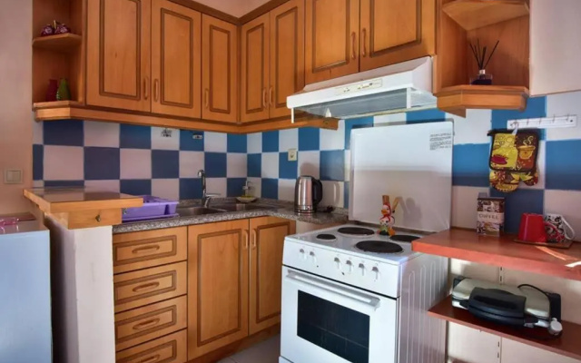 Nafsikas Apartment - Ipsos Beach