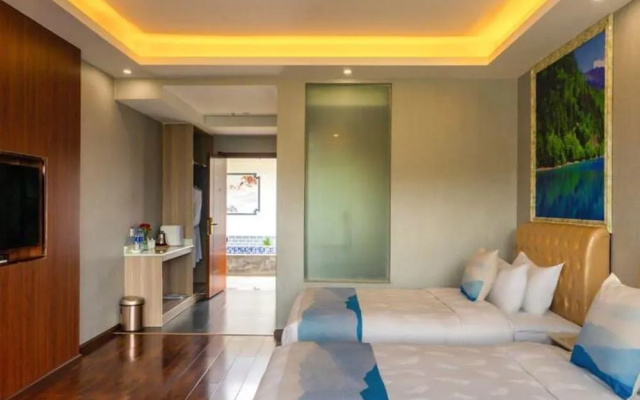Jincheng Hotel