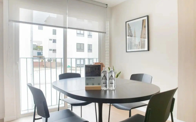 w Comfortable 2BR Stay in Miraflores