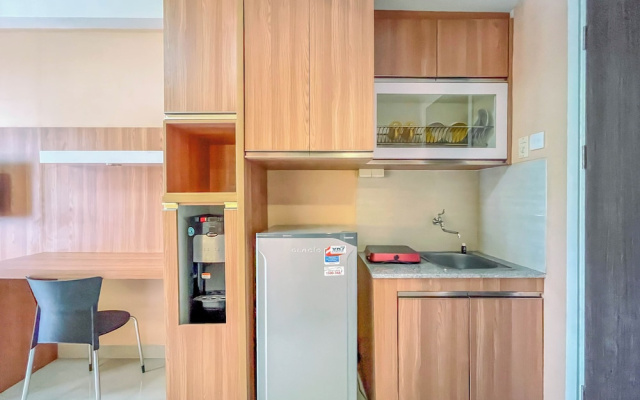 Great Pure Comfiness Studio At Apartment Student Castle Yogyakarta