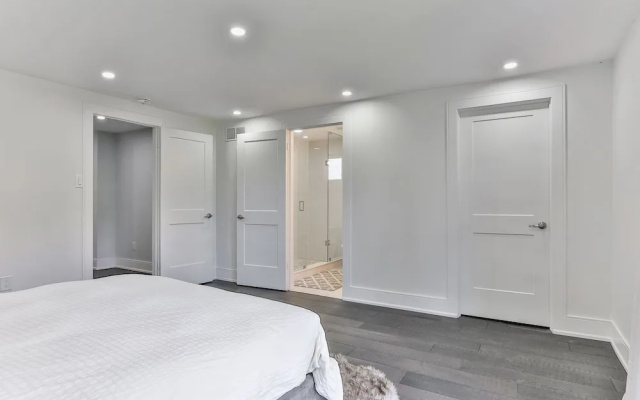 QuickStay - Classy 5brm House in Vaughan