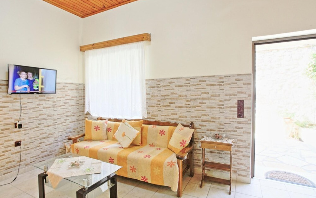 Nina Gaios Waterfront Apartment
