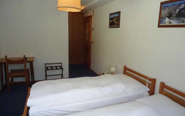 Hotel Pensione Dolomiti