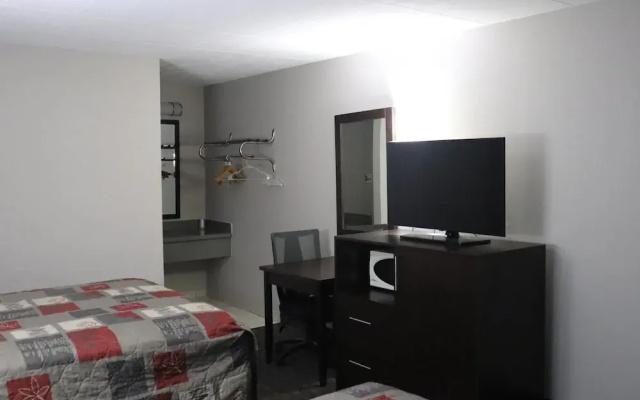 Fort York Motel