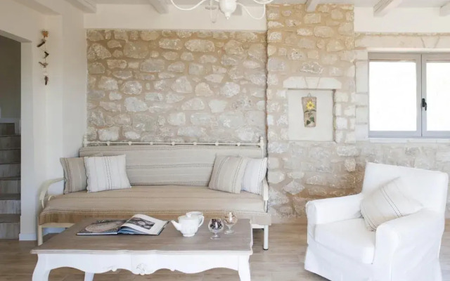 Two Bedroom Maisonette Villa - Margarita