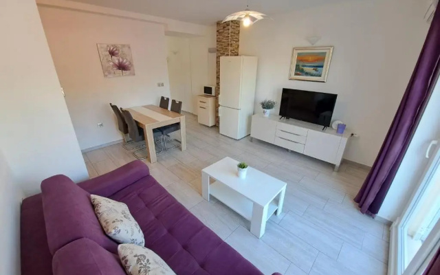 Apartments Šišević - Comfort Apartments with Balcony and Sea View