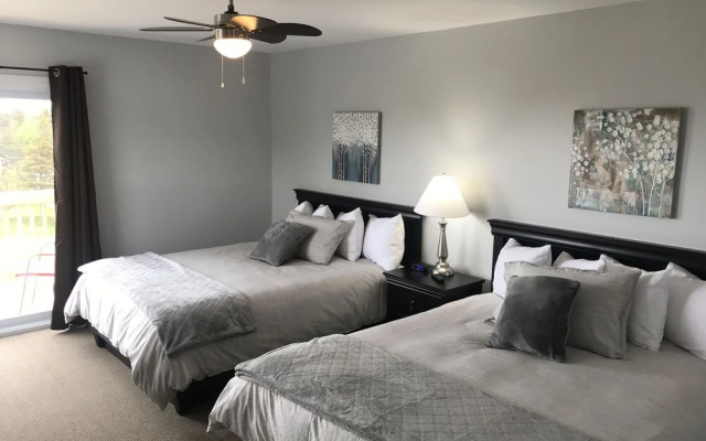 Gros Morne Suites