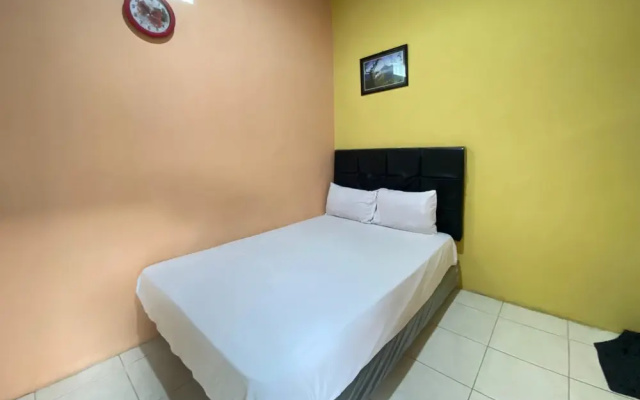 Raysha Luxury Guest House Mitra RedDoorz