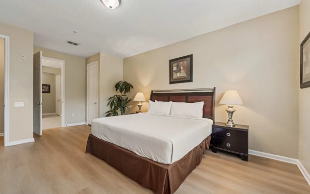 5036 Shoreway Loop # 105