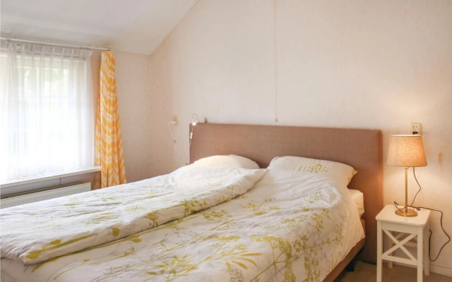 Nice Home in Ermelo With 2 Bedrooms and Wifi