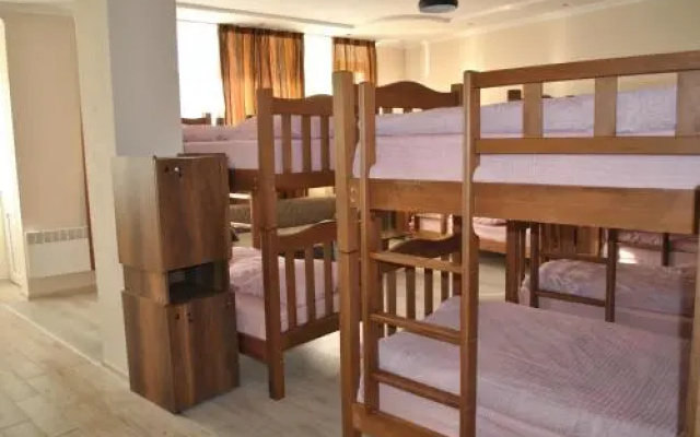 Hostel Kamara