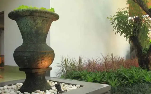 Komoreya Guesthouse