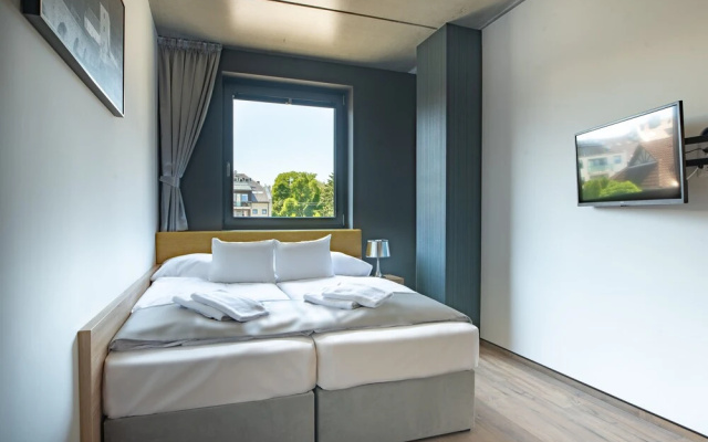 R31 Residence