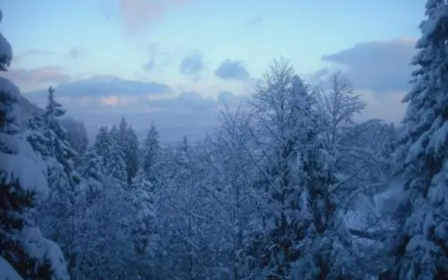 Chalet Monts Jura